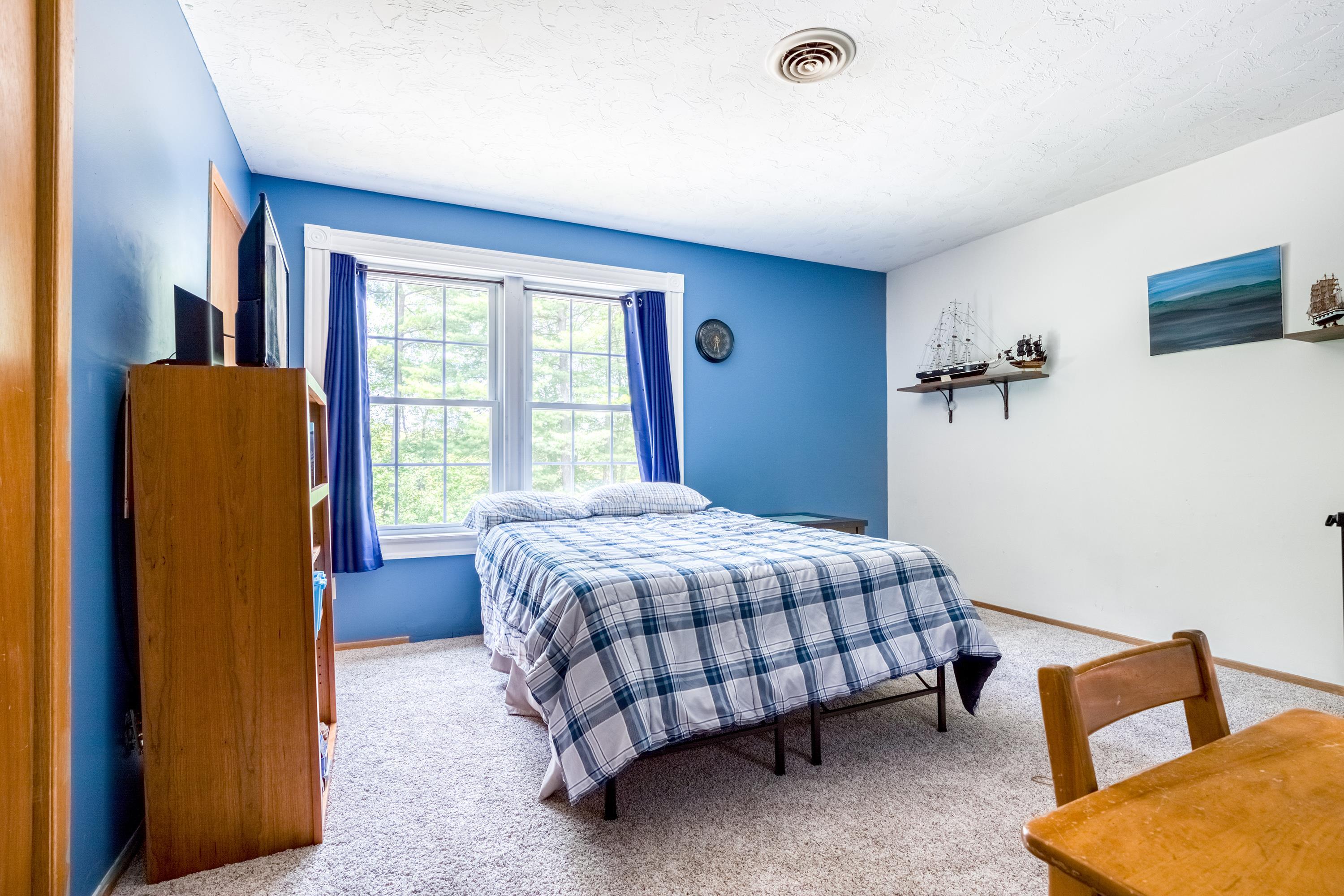 92 Bean Road, Unit 3 Fremont, NH 03044 - Photo 22 of 36 Gallery Image 22