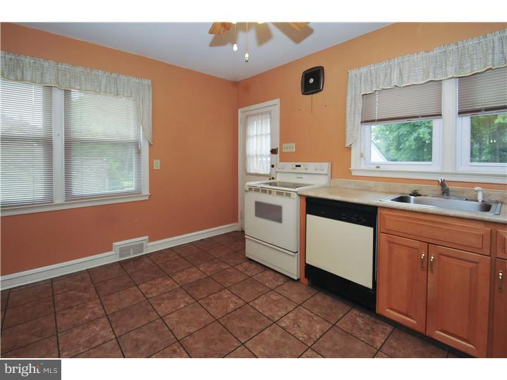 763 Baeder Road Jenkintown, PA 19046 - Photo 8 of 25 Kitchen