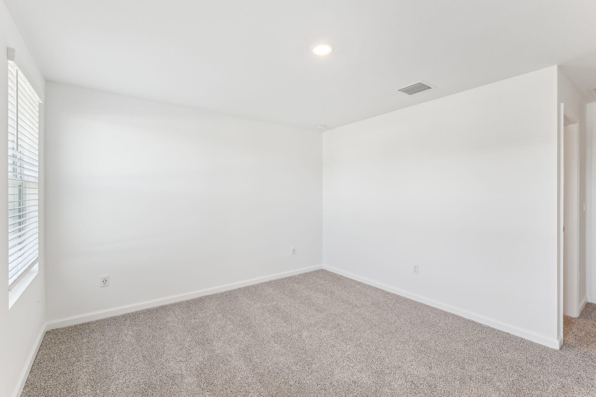 676 Salisbury Circle Fort Pierce, FL 34982 - Photo 17 of 31 a view of empty room