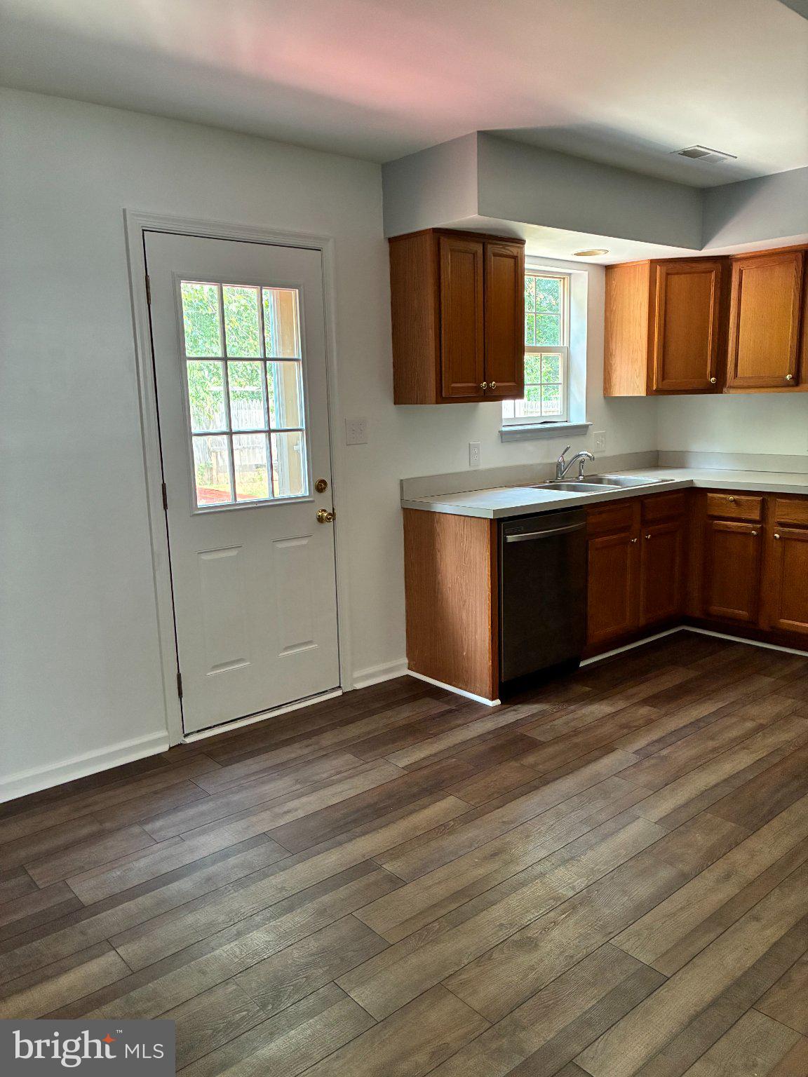 3121 Sundial Road Dover, PA 17315 - Photo 9 of 32 Bright and inviting kitchen space.