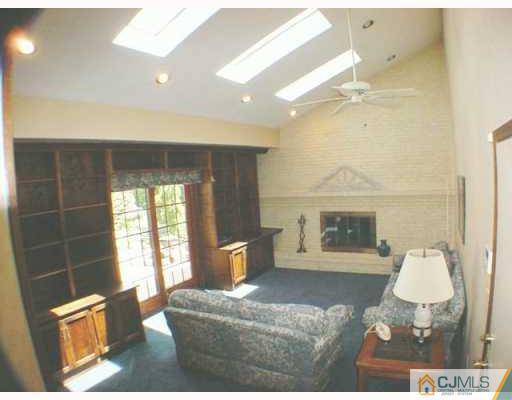11 Pitt Road East Brunswick, NJ 08816 - Photo 6 of 8 Gallery Image 6
