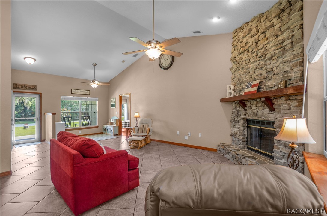 4618 East Stallion Lane Inverness, FL 34452 - Photo 17 of 71