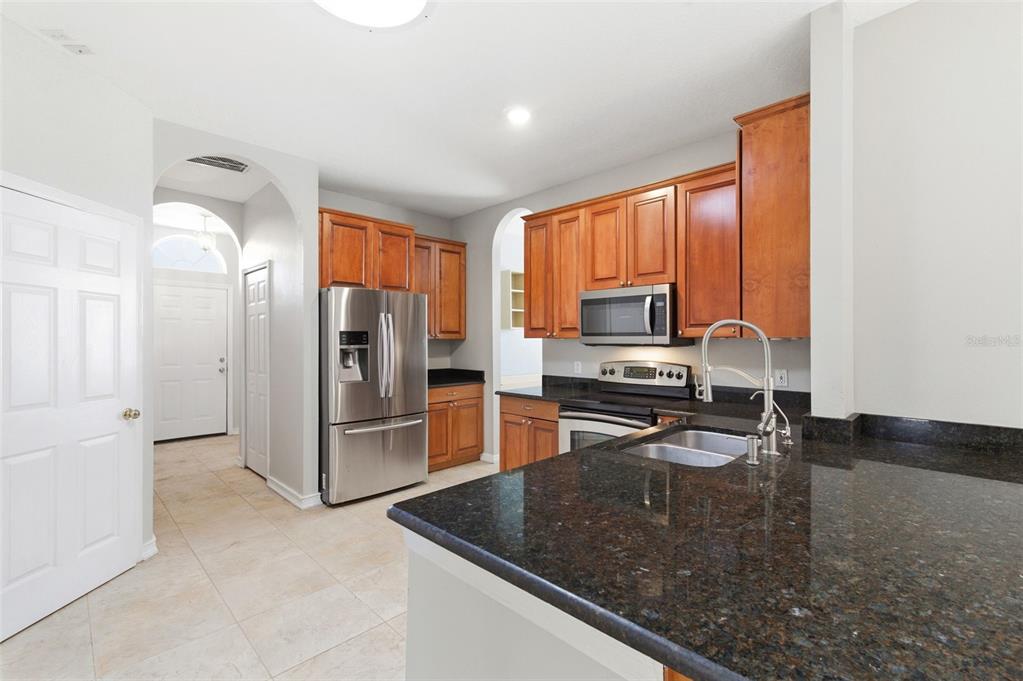 1623 Crossvine Court Trinity, FL 34655 - Photo 8 of 56