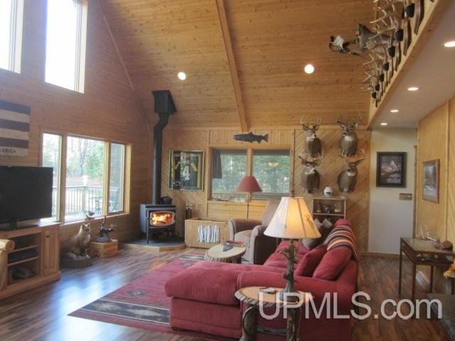 3196 West 31.5 Road Carney, MI 49812 - Photo 3 of 24