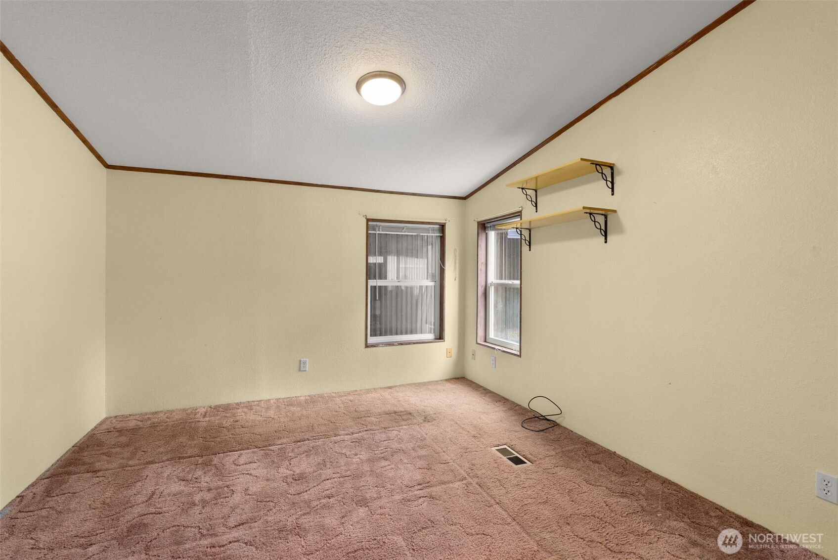 17340 Sargent Road Southwest, Unit 54 Rochester, WA 98579 - Photo 11 of 26