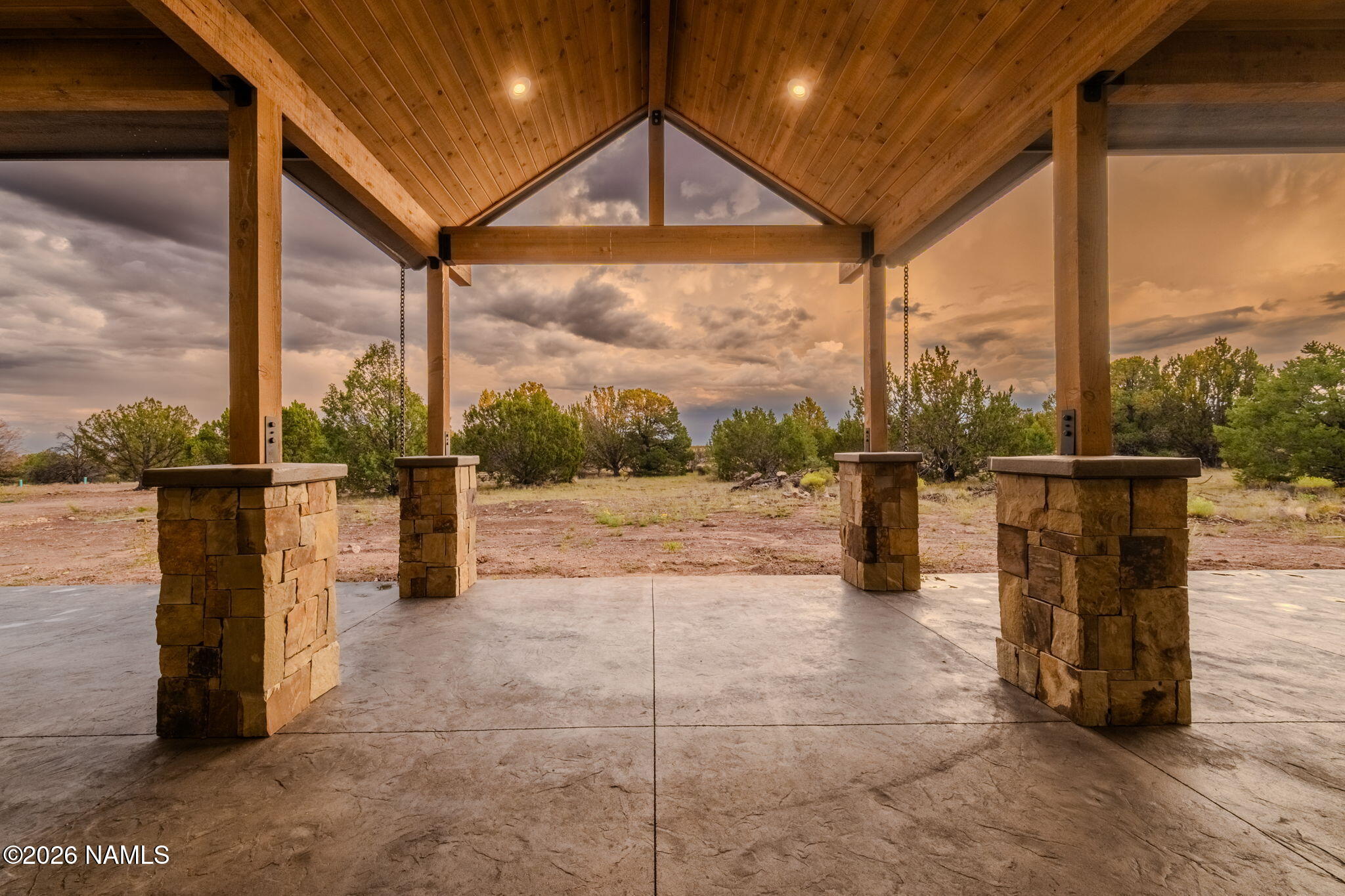 8583 Tall Tales Rnch Road Flagstaff, AZ 86004 - Photo 17 of 83 Covered patio