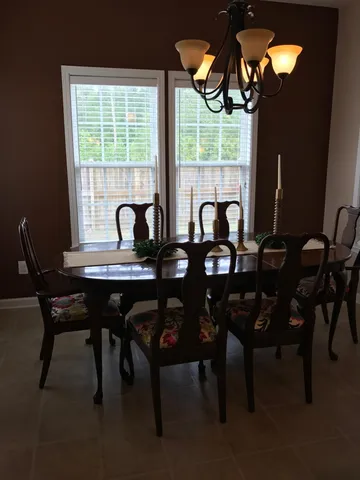 $2,100 | 272 Mayfield Drive, Goose Creek, SC 29445