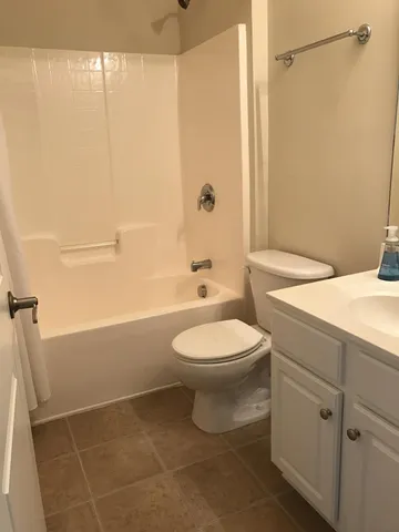 $2,100 | 272 Mayfield Drive, Goose Creek, SC 29445