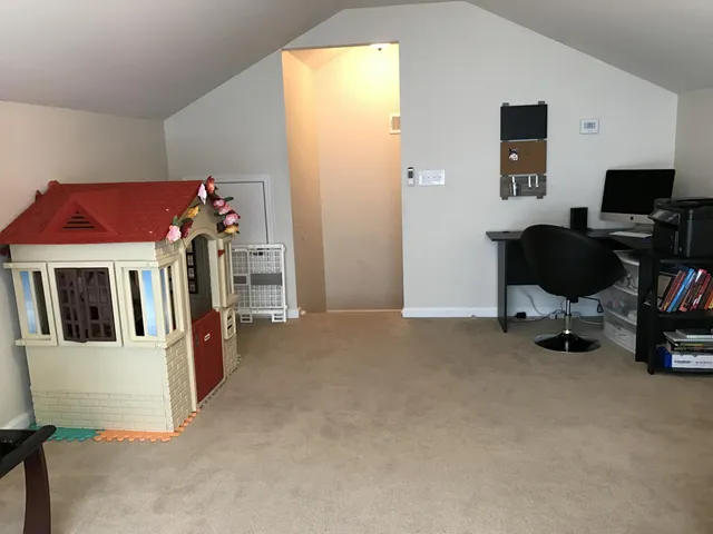 $2,100 | 272 Mayfield Drive, Goose Creek, SC 29445