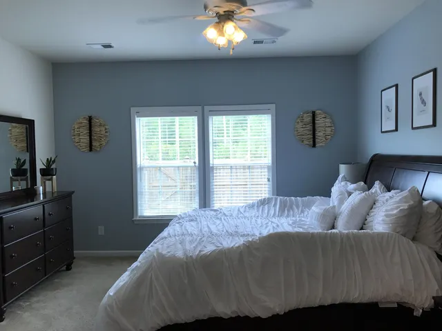 $2,100 | 272 Mayfield Drive, Goose Creek, SC 29445