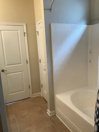 $2,300 | 272 Mayfield Drive, Goose Creek, SC 29445