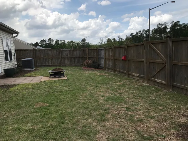 $2,100 | 272 Mayfield Drive, Goose Creek, SC 29445