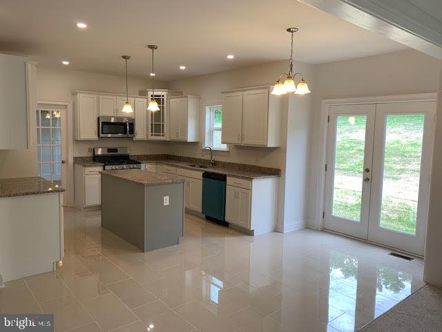 1111 Old Fritztown Road Reading, PA 19608 - Photo 3 of 17