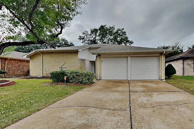 $1,775 | 7307 Daylight Lane, Houston, TX 77095