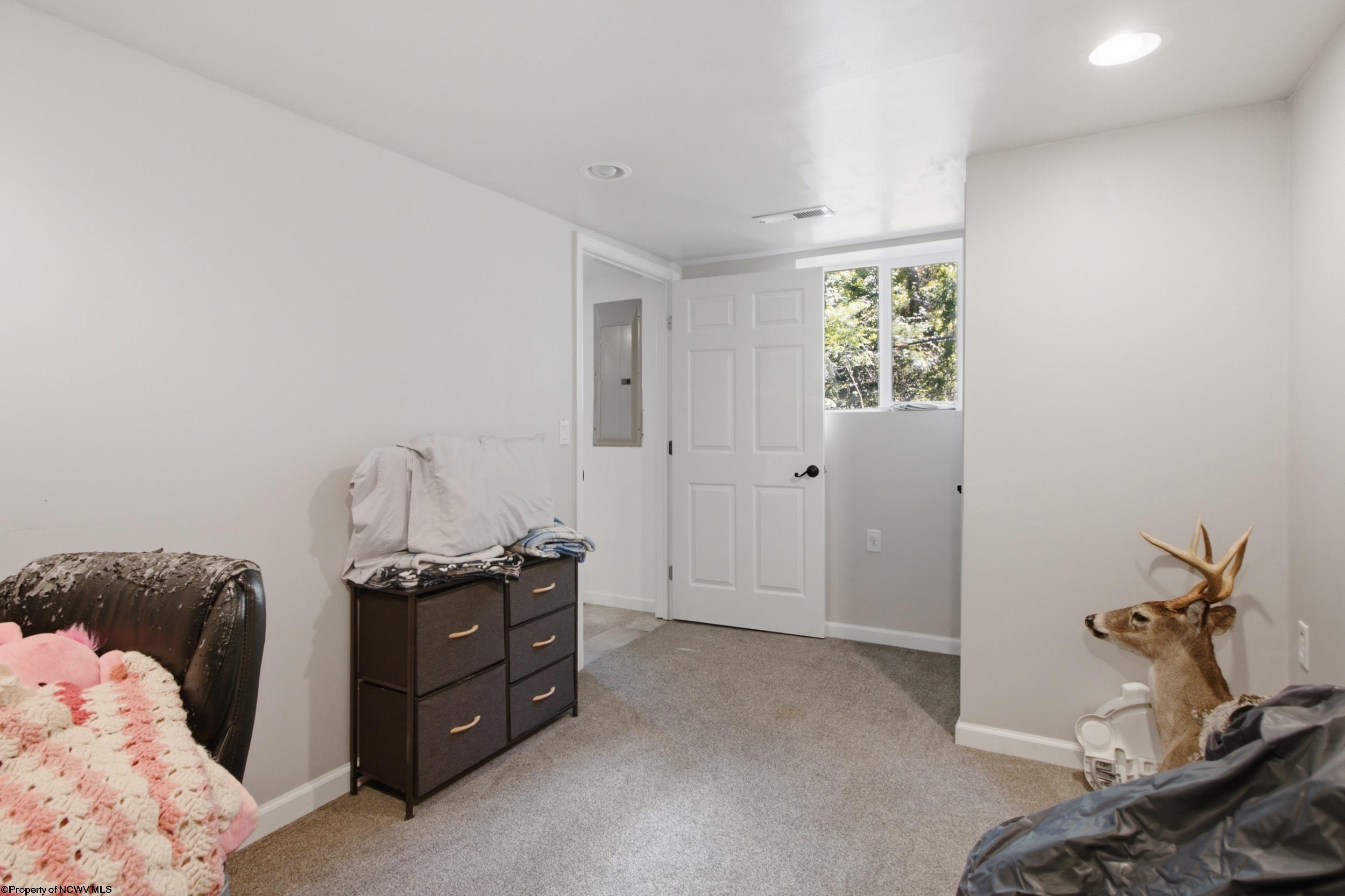 1726 Davisson Run Road Clarksburg, WV 26301 - Photo 18 of 34 Gallery Image 18