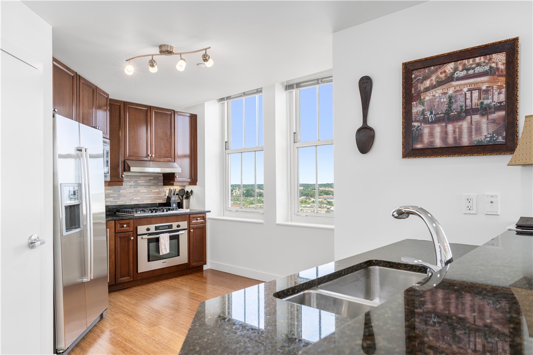 1 West Exchange Street, Unit 2304 Providence, RI 02903 - Photo 3 of 10