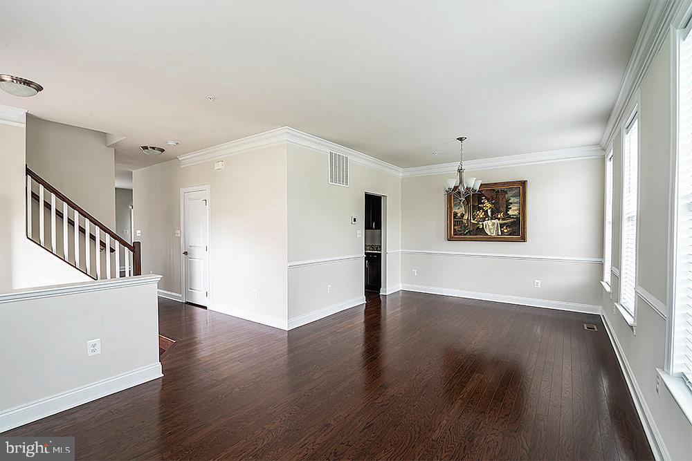 2520 Cherry Tree Road Hanover, MD 21076 - Photo 14 of 46 Interior