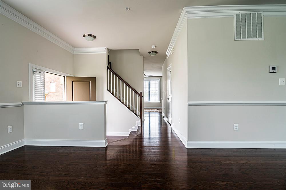 2520 Cherry Tree Road Hanover, MD 21076 - Photo 17 of 46 Interior