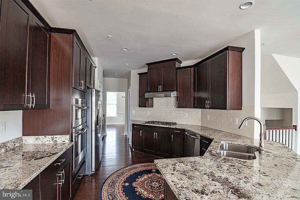 2520 Cherry Tree Road Hanover, MD 21076 - Photo 20 of 46 Kitchen