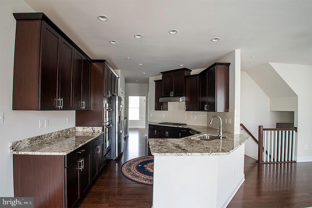 2520 Cherry Tree Road Hanover, MD 21076 - Photo 22 of 46 Kitchen