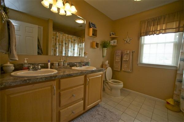2 Weagle Farm Road Shrewsbury, MA 01545 - Photo 11 of 20 Gallery Image 11