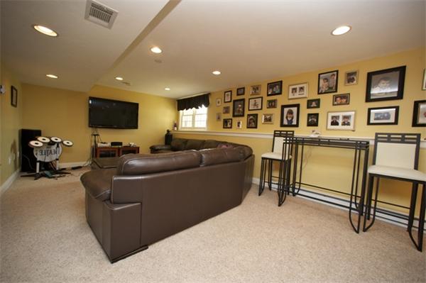2 Weagle Farm Road Shrewsbury, MA 01545 - Photo 17 of 20 Gallery Image 17