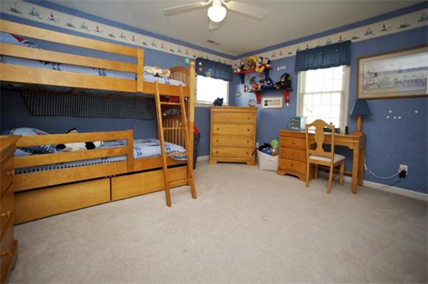 2 Weagle Farm Road Shrewsbury, MA 01545 - Photo 8 of 20 Gallery Image 8