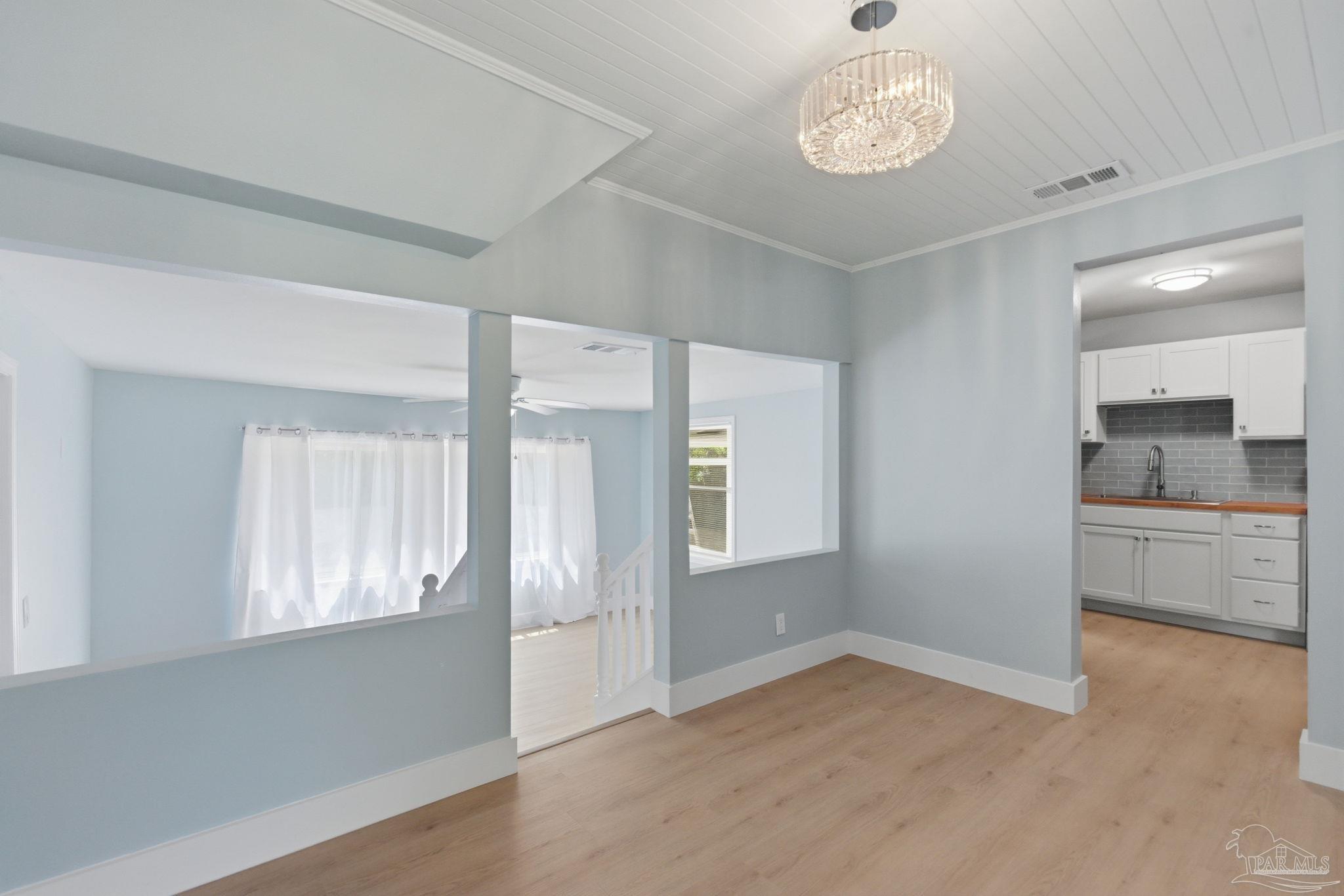 525 Pelham Road Pensacola, FL 32507 - Photo 11 of 36