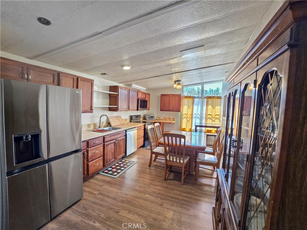 4 Sunrise Hill Road Bangor, CA 95914 - Photo 8 of 21