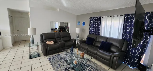 $3,800 | 9829 Southwest 221st Street, Unit 1, Cutler Bay, FL 33190