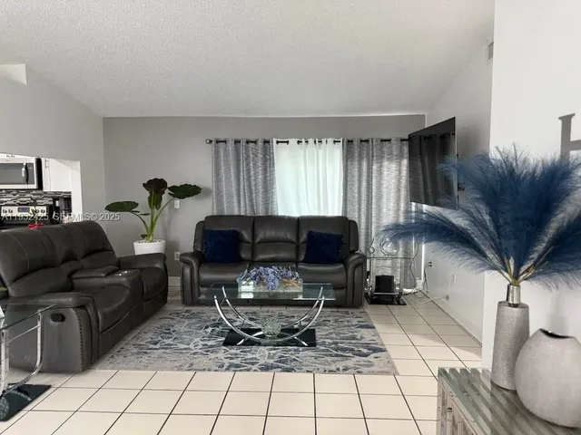 $3,800 | 9829 Southwest 221st Street, Unit 1, Cutler Bay, FL 33190