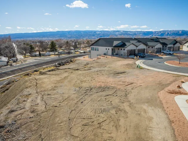a view of a city street