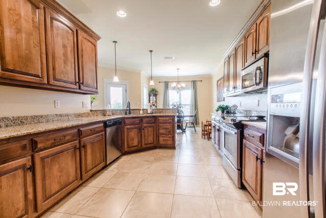 11670 Jericho Drive Daphne, AL 36526 - Photo 8 of 26 Kitchen