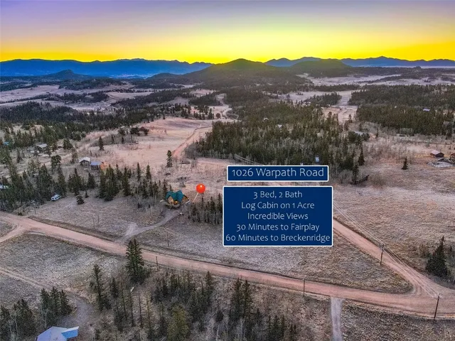 a view of an outdoor space with city