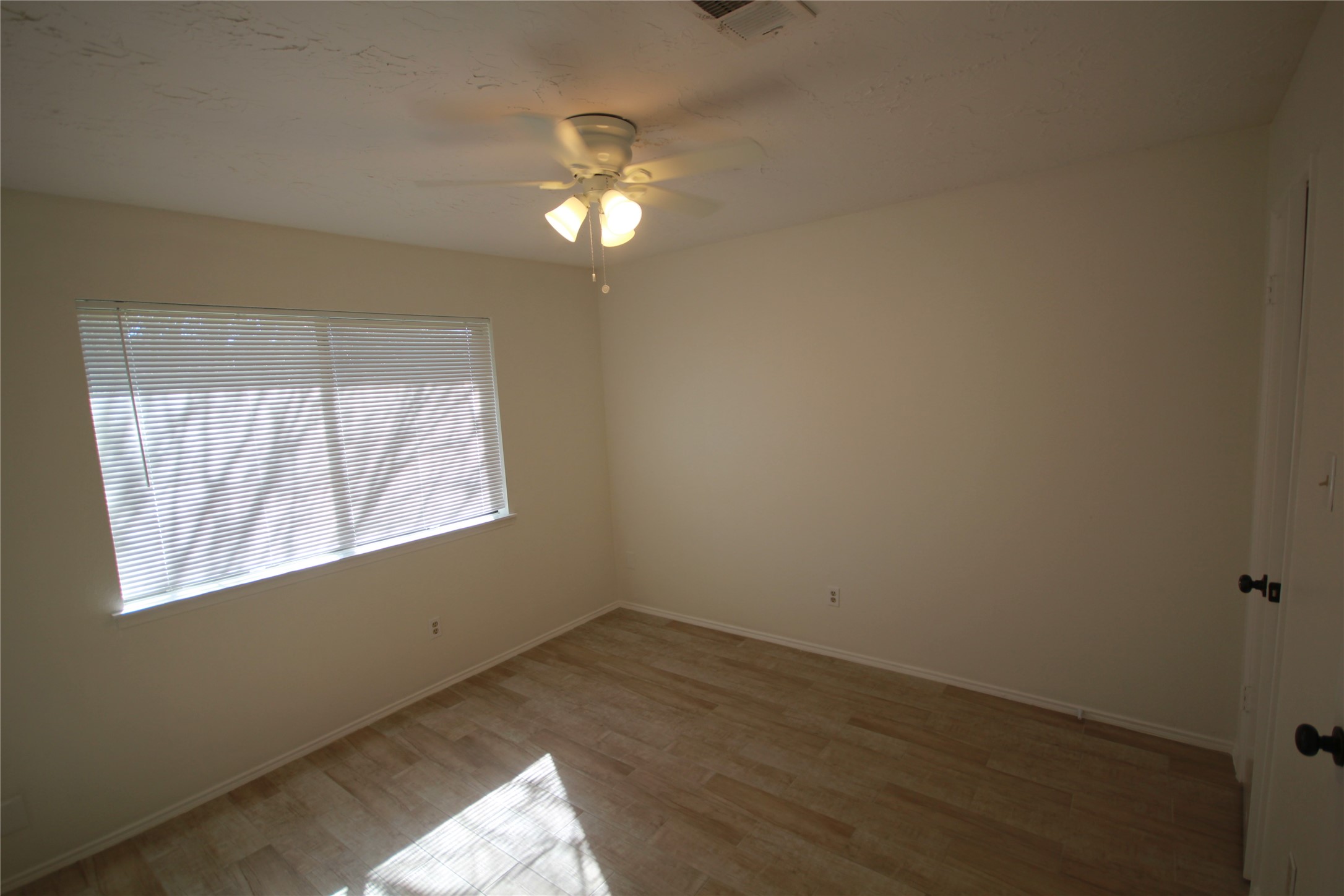 21314 Greenham Drive Spring, TX 77388 - Photo 13 of 20