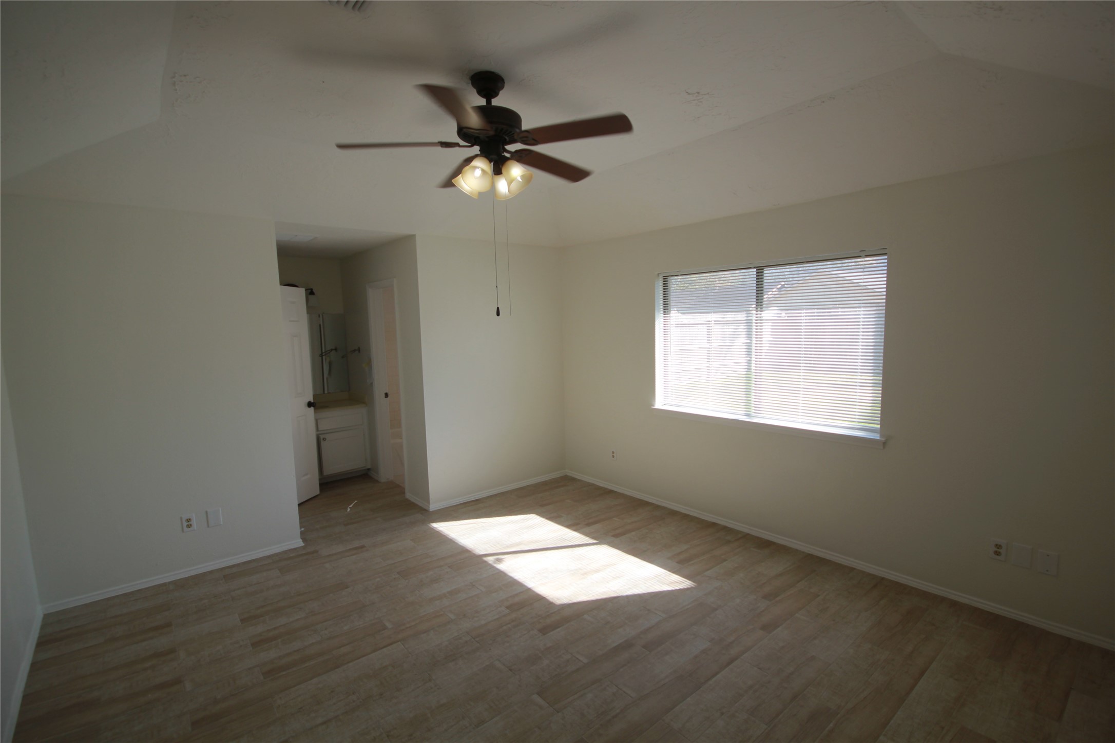 21314 Greenham Drive Spring, TX 77388 - Photo 15 of 20