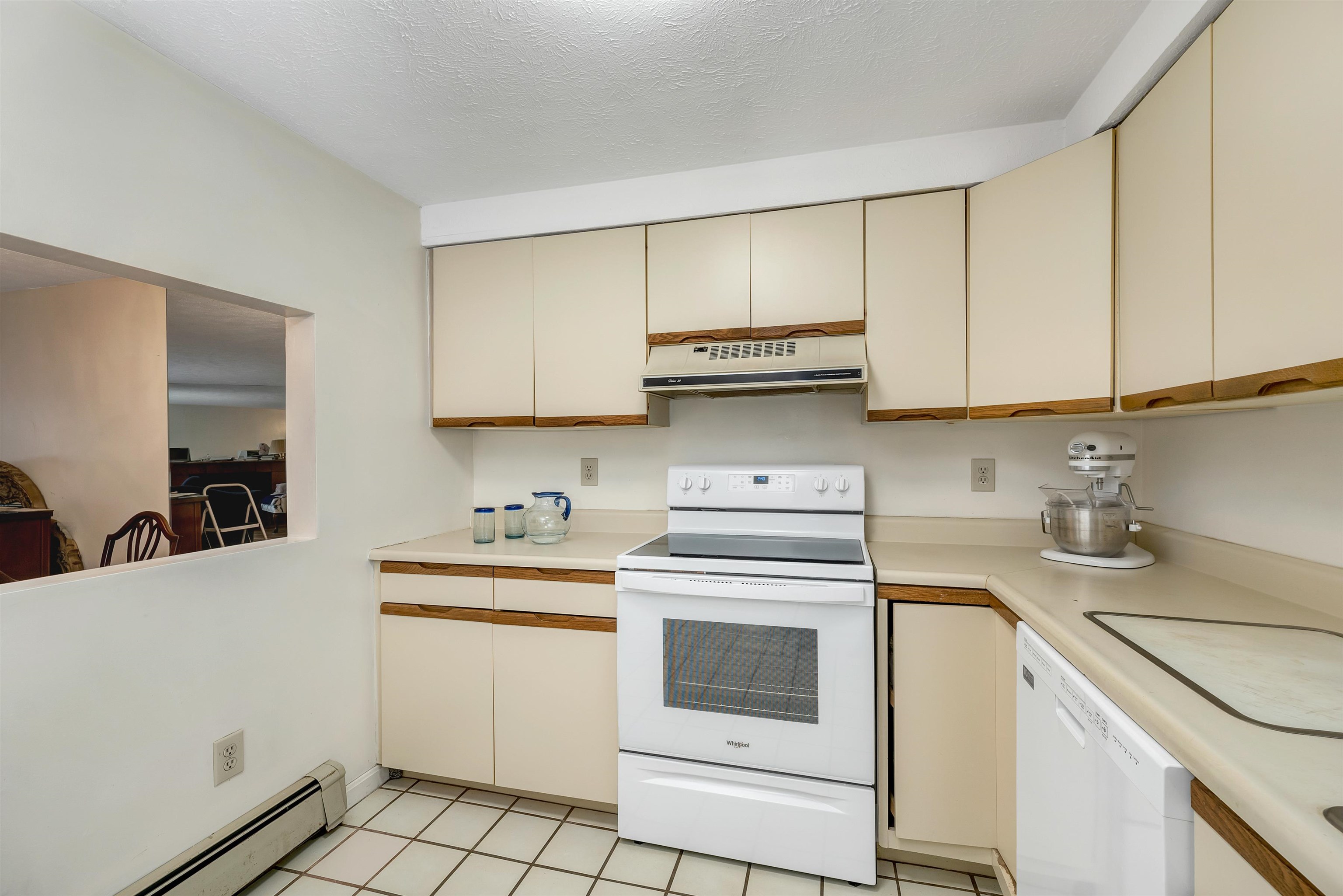 78 Seabury Hampton, NH 03842 - Photo 10 of 40