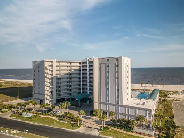 $389,000 | 1899 Beach Boulevard, Unit 205, Biloxi, MS 39531