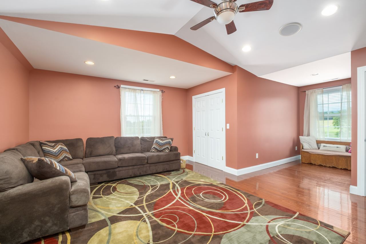 4544 Snapps Creek Road Harrisonburg, VA 22802 - Photo 19 of 50 Gallery Image 19