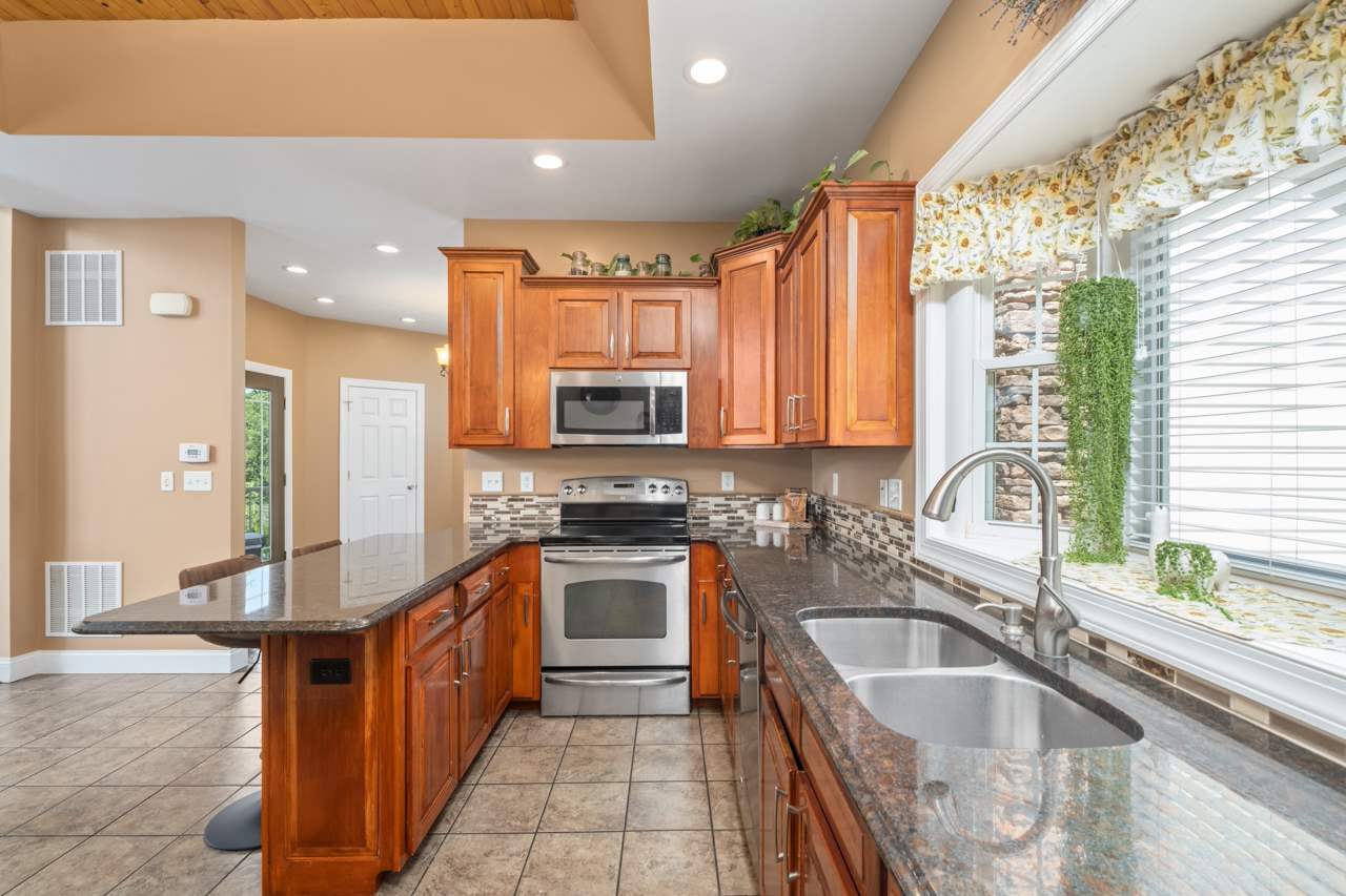 4544 Snapps Creek Road Harrisonburg, VA 22802 - Photo 7 of 50 Gallery Image 7