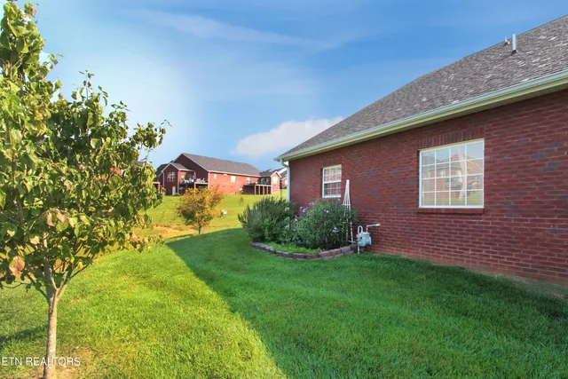 $494,900 | 7247 Alysha Vineyard Way, Knoxville, TN 37931