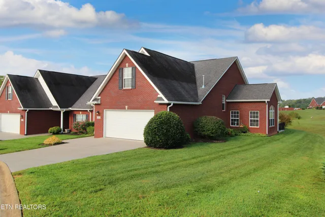 $494,900 | 7247 Alysha Vineyard Way, Knoxville, TN 37931