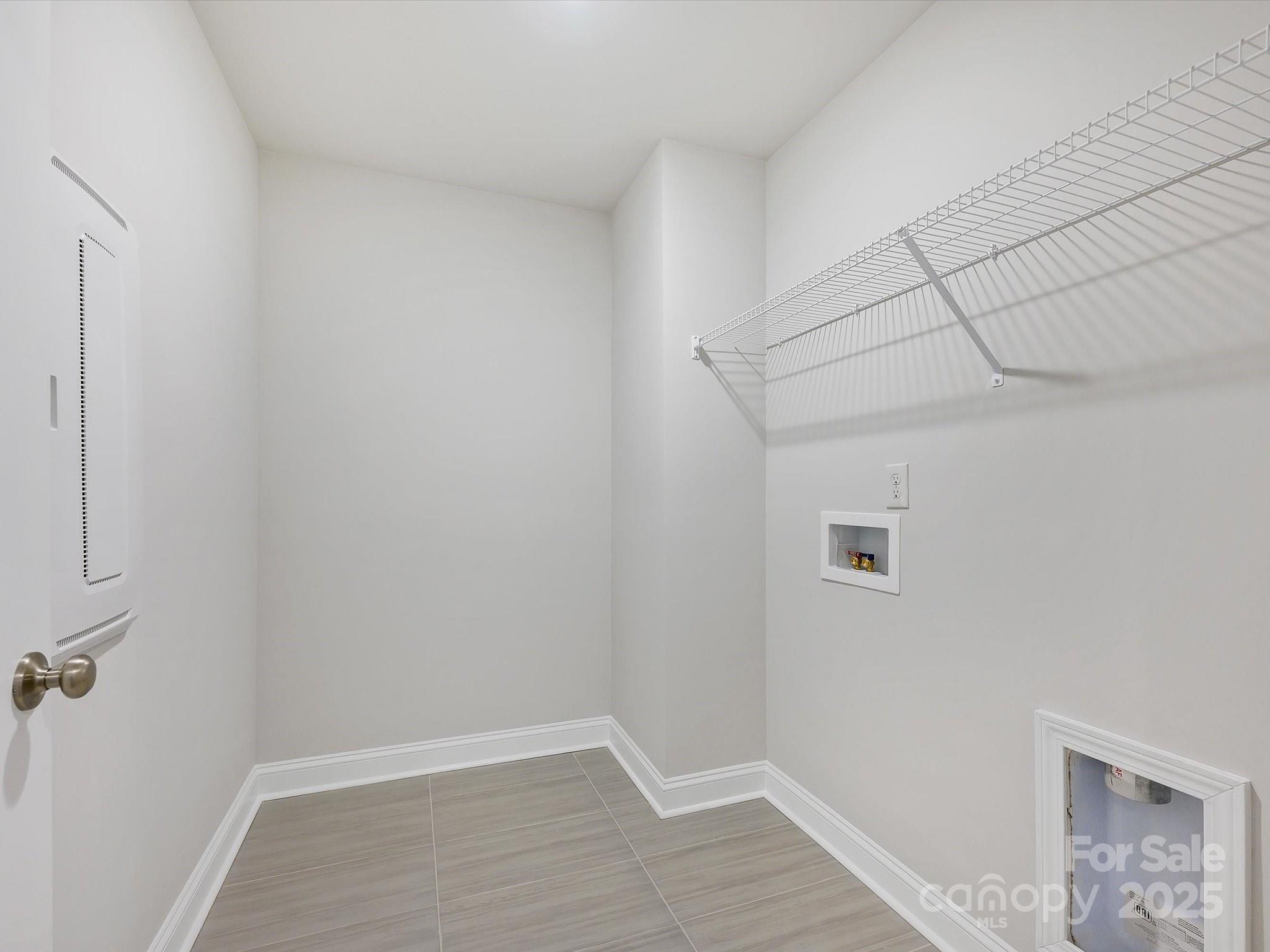 11445 Prosperity Church Road Huntersville, NC 28078 - Photo 25 of 35 a view of an empty room