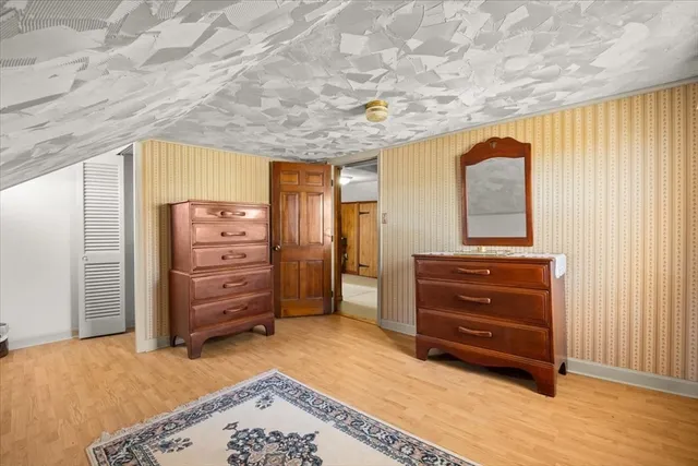 a view of a interior in a hall with a window