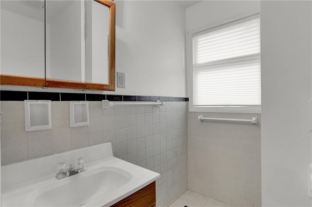 5963 Manning Road Indianapolis, IN 46228 - Photo 27 of 37 Gallery Image 27