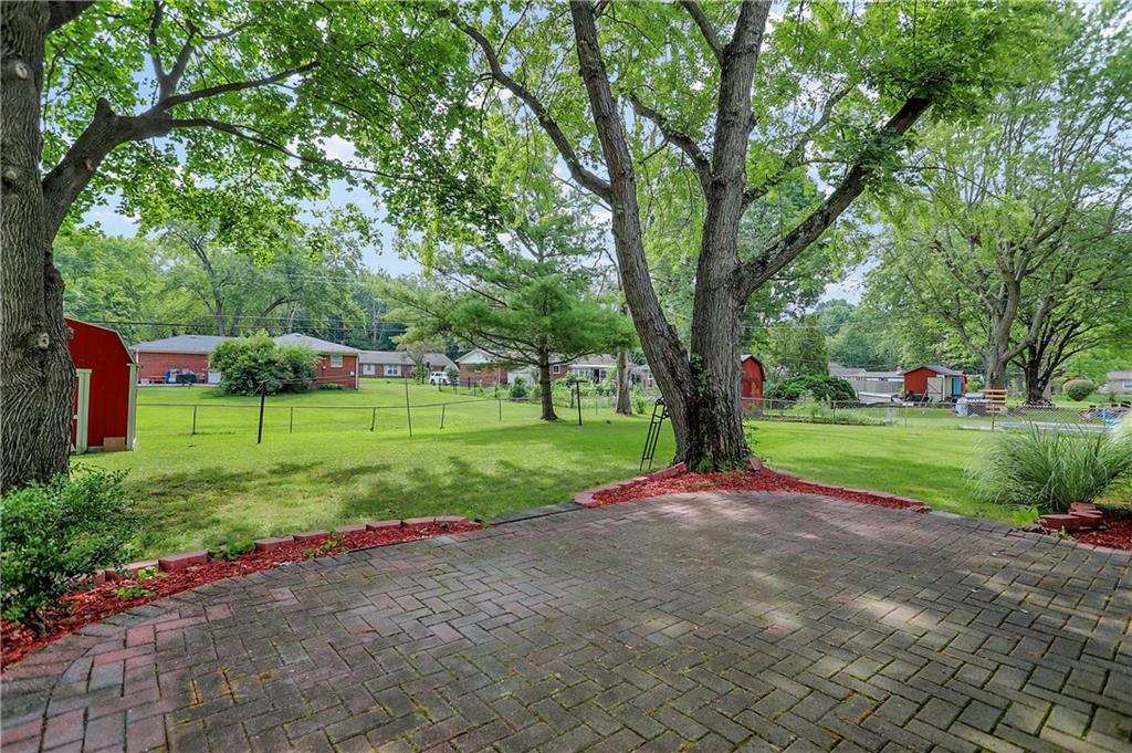 5963 Manning Road Indianapolis, IN 46228 - Photo 31 of 37 Gallery Image 31