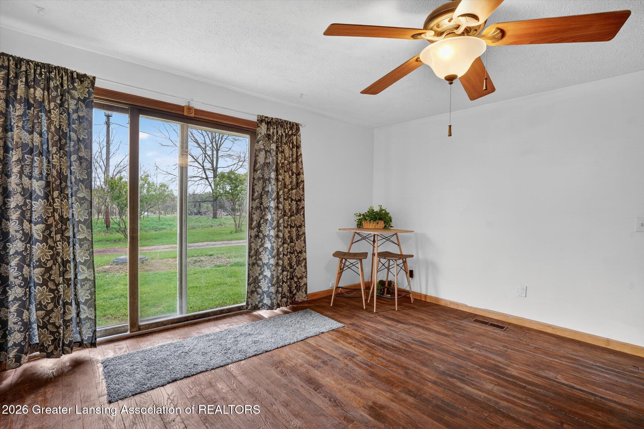6834 North Wacousta Road Fowler, MI 48835 - Photo 13 of 51 13-6834-N-Wacousta-Rd-WindowStill-Photog