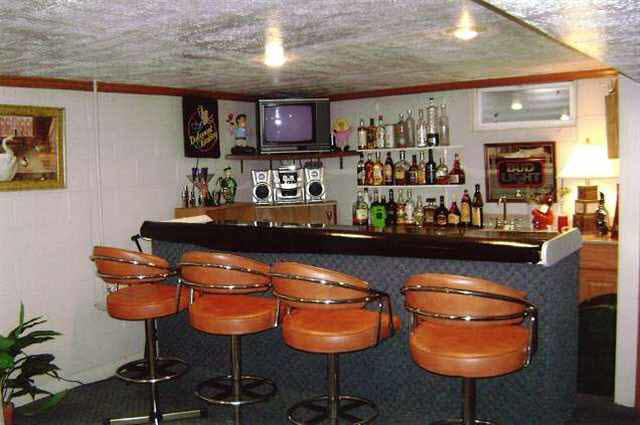 2128 South Manville Road Muncie, IN 47302 - Photo 7 of 12 Gallery Image 7