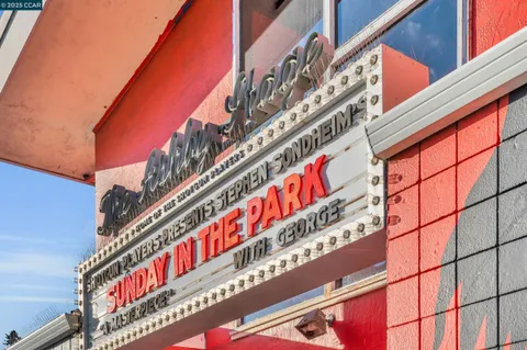 a street sign on a street