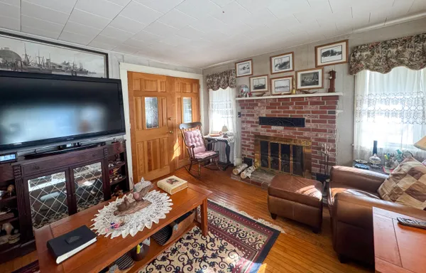 $295,000 | 124 Thomas Hill Road, Lee, ME 04455